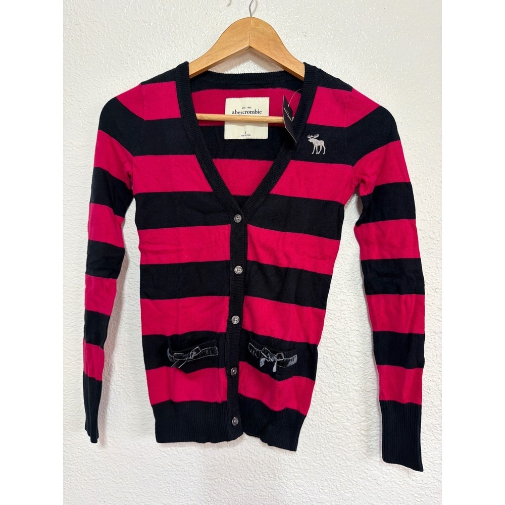 Abercrombie Kids Girls Pink Navy Striped V-Neck Cardigan Moose Logo S NEW Y2K
